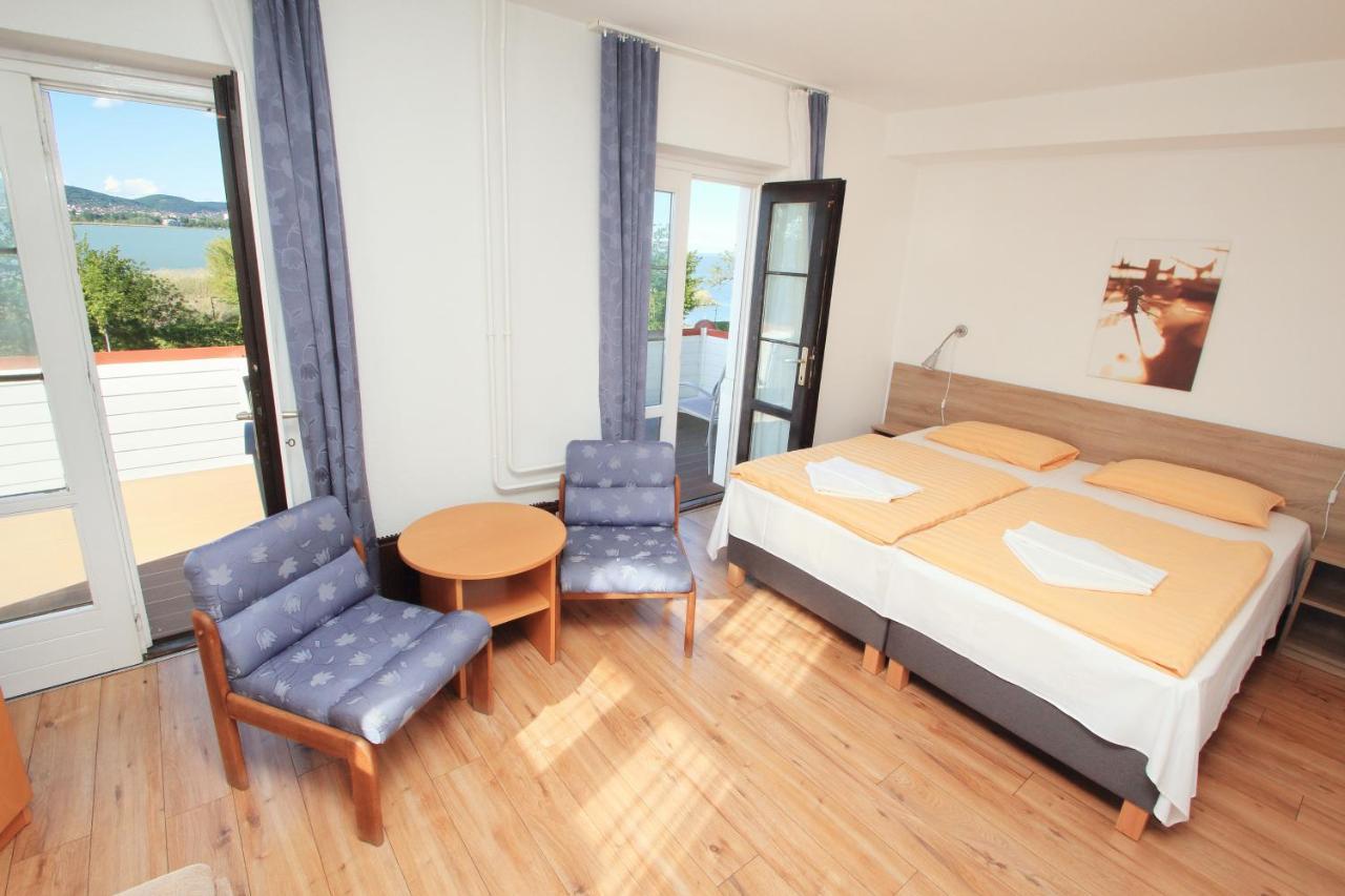 Aquilo Hotel Panorama Tihany Bagian luar foto