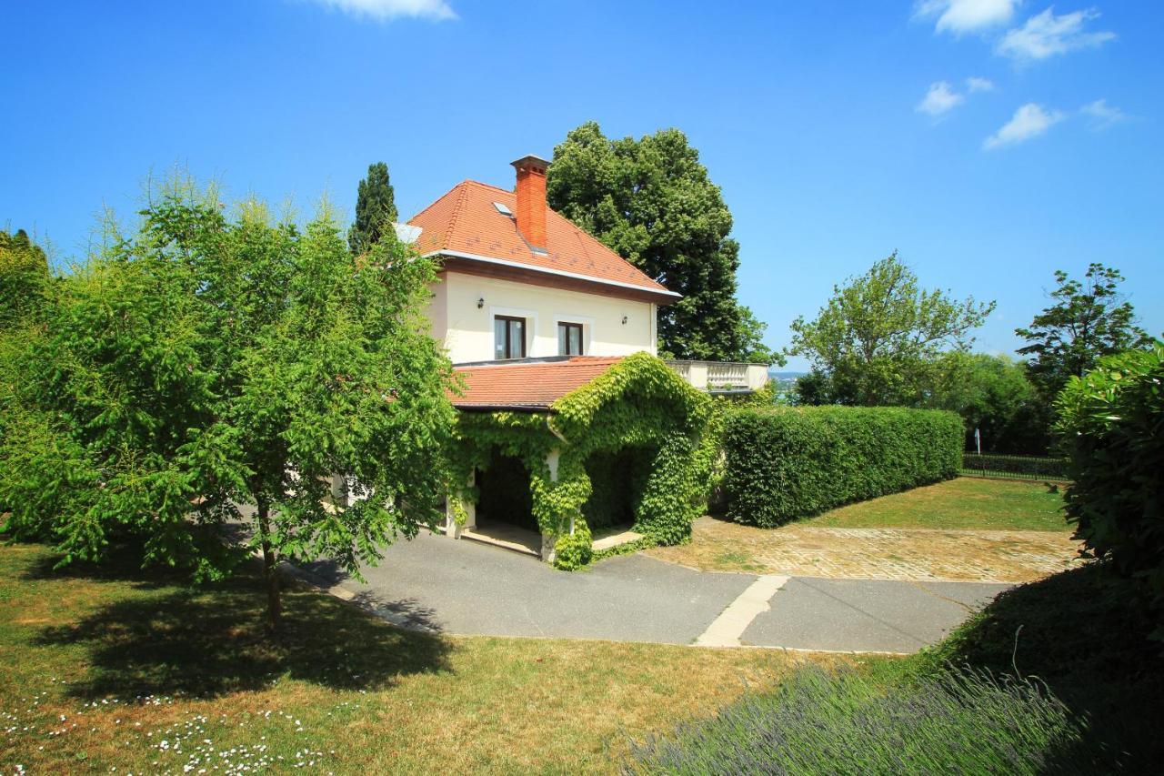 Aquilo Hotel Panorama Tihany Bagian luar foto