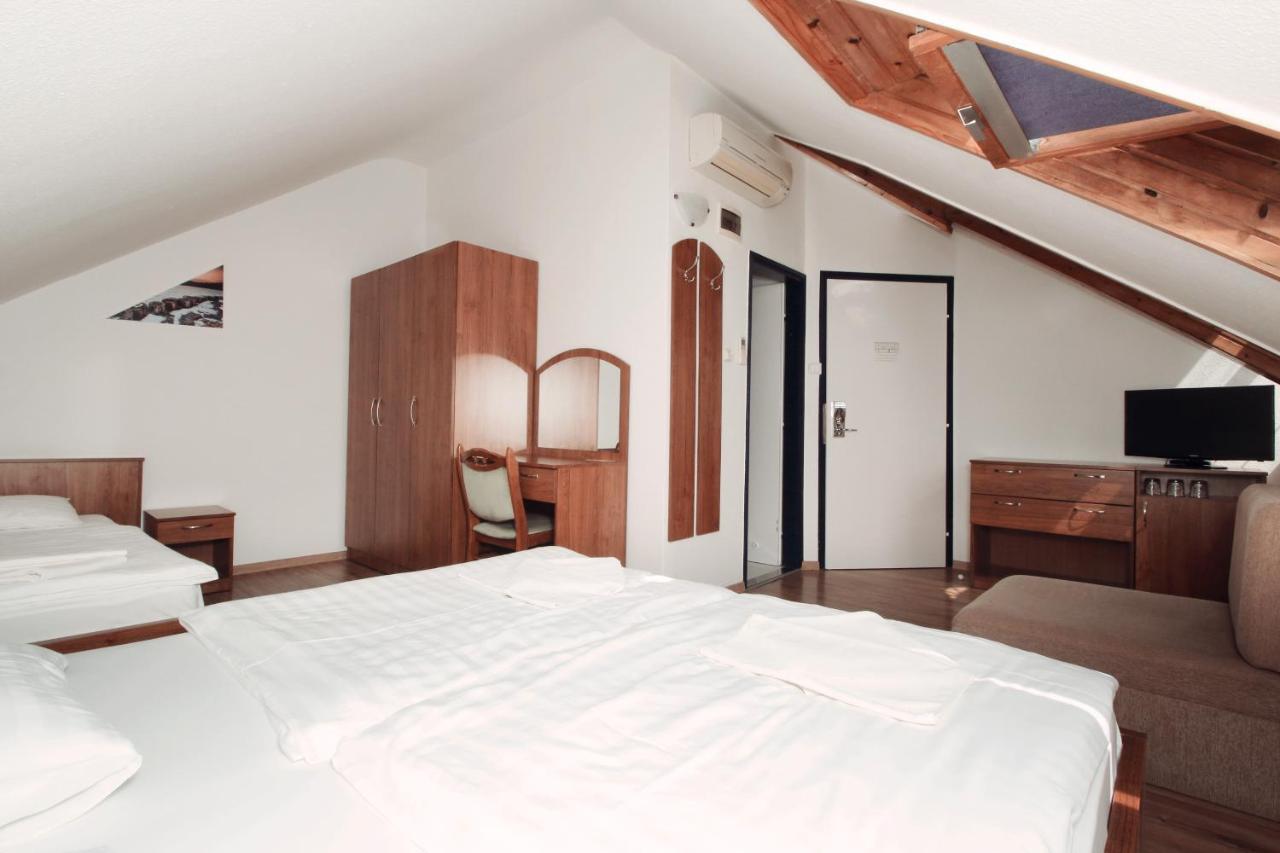 Aquilo Hotel Panorama Tihany Bagian luar foto